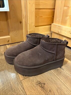 UGG Ultra Mini Platform Boots
